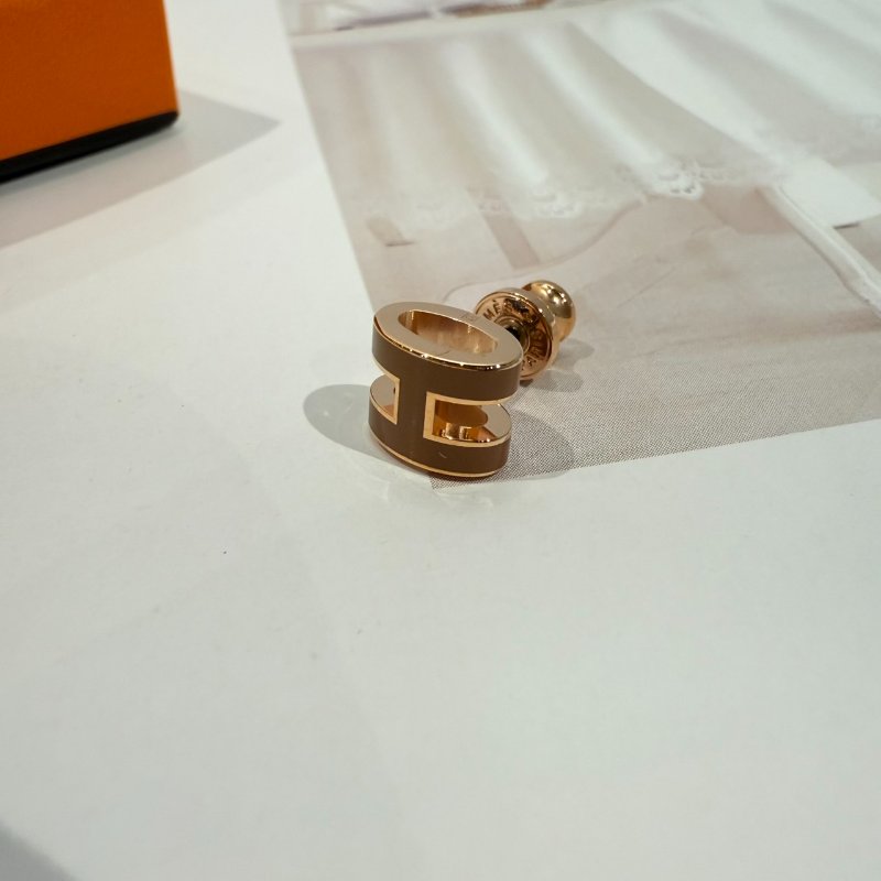 愛馬仕 小H棕色耳環 全新-1