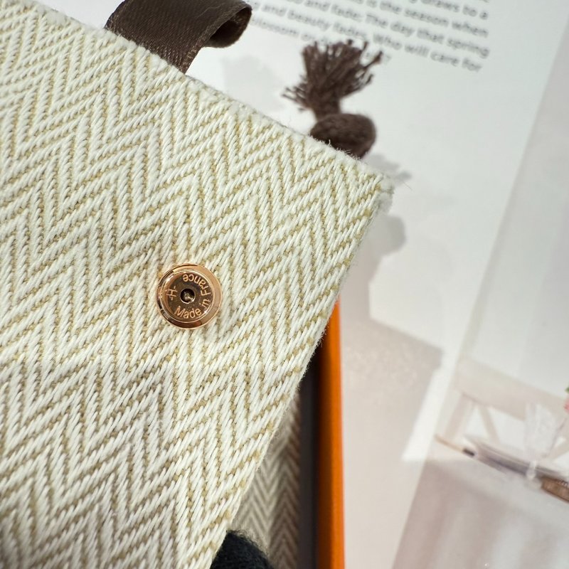 愛馬仕 小H棕色耳環 全新-3