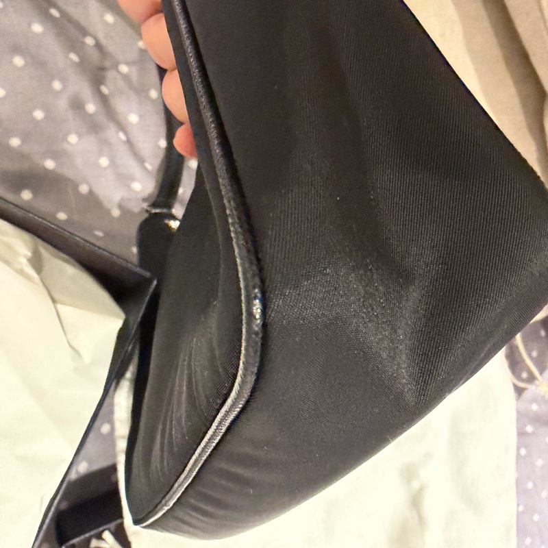 Prada Re-Edition 2005 經典黑色-8