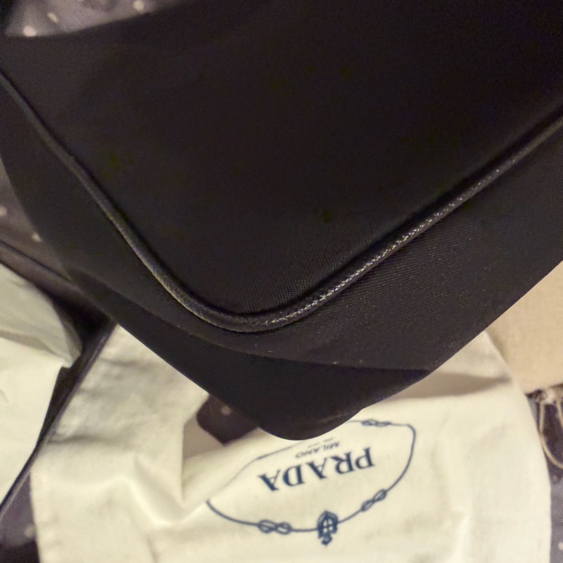 Prada Re-Edition 2005 經典黑色-9