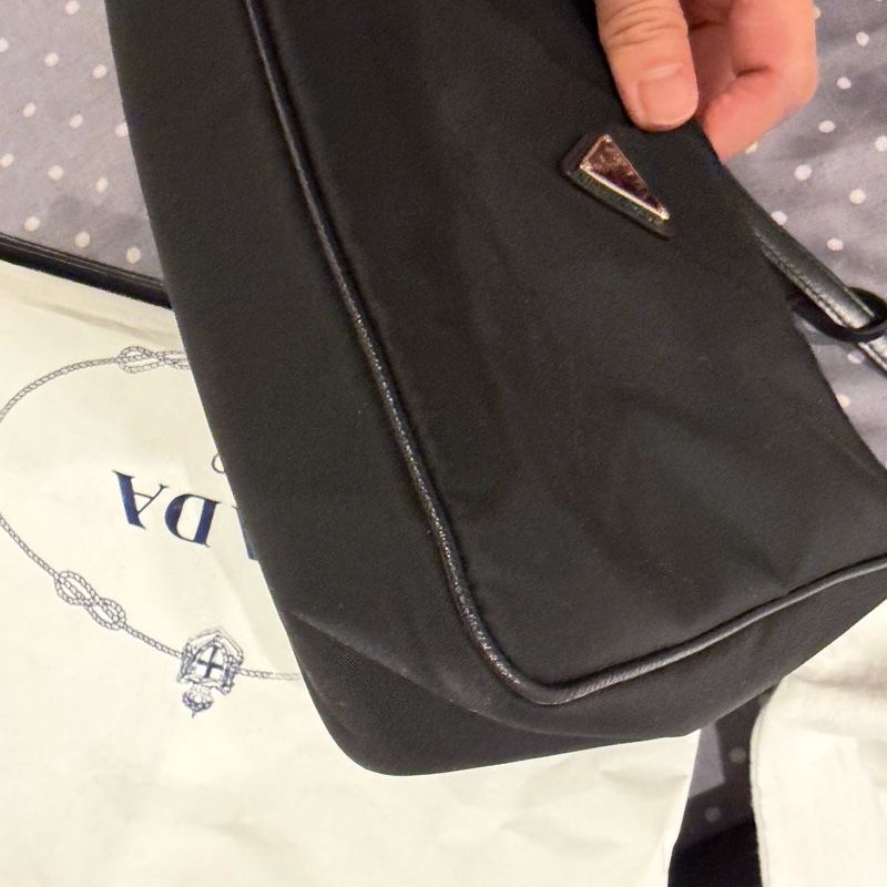 Prada Re-Edition 2005 經典黑色-10