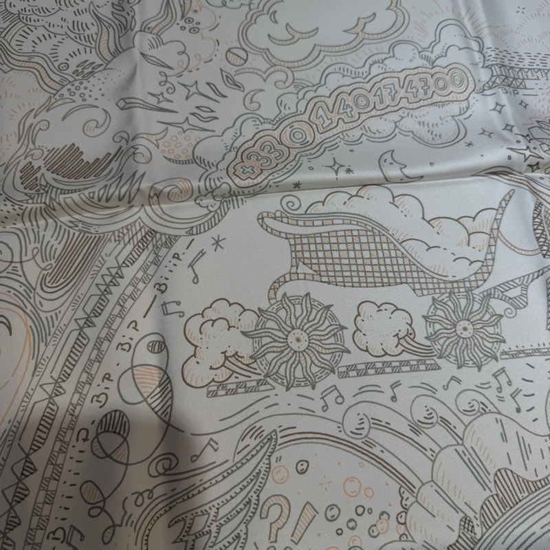 Hermes 白底灰綠邊Please hold the line方型絲巾H004187-8