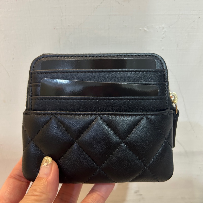 Chanel 黑水鑽雙C logo 5卡吐司包 零錢包-4