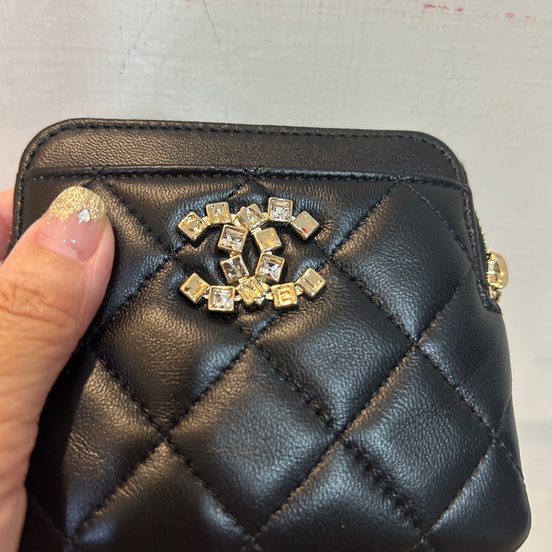 Chanel 黑水鑽雙C logo 5卡吐司包 零錢包-7