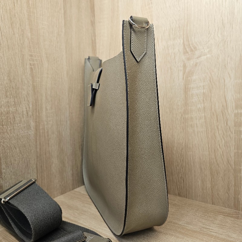 [超甜價愛馬仕聖誕獻禮🎁] Hermes大象灰銀釦Evelyne Sellier29肩斜背包-2