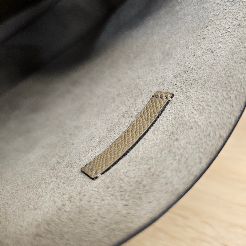 [超甜價愛馬仕聖誕獻禮🎁] Hermes大象灰銀釦Evelyne Sellier29肩斜背包-16