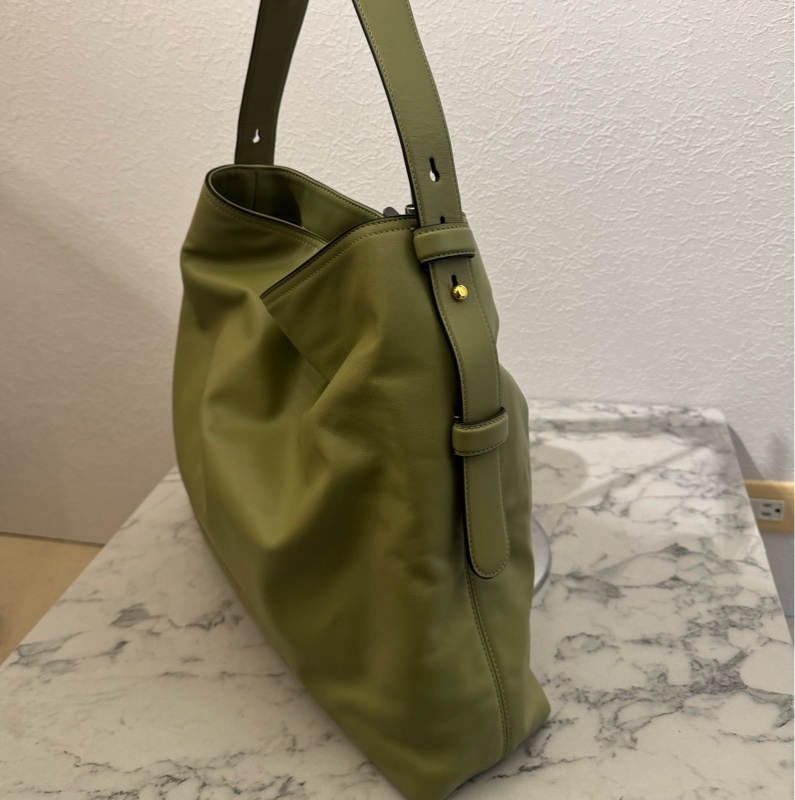 Gucci牛油果綠金馬銜釦單肩包-1