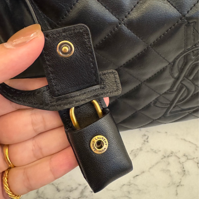 Ysl 黑荔枝黑logo機場包 Rosa同款✨✨-16