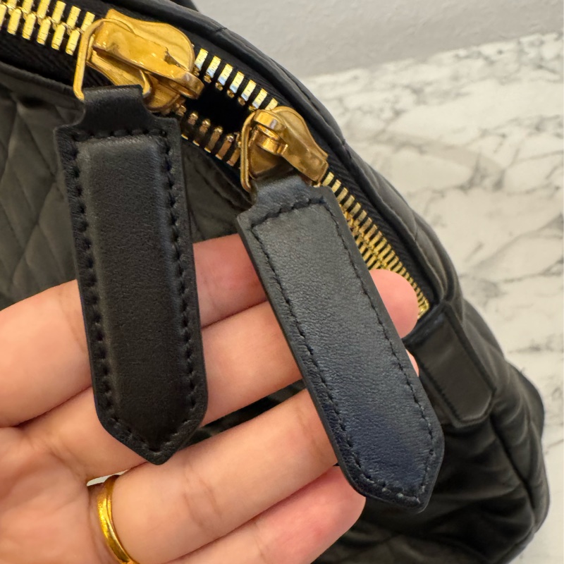 Ysl 黑荔枝黑logo機場包 Rosa同款✨✨-19