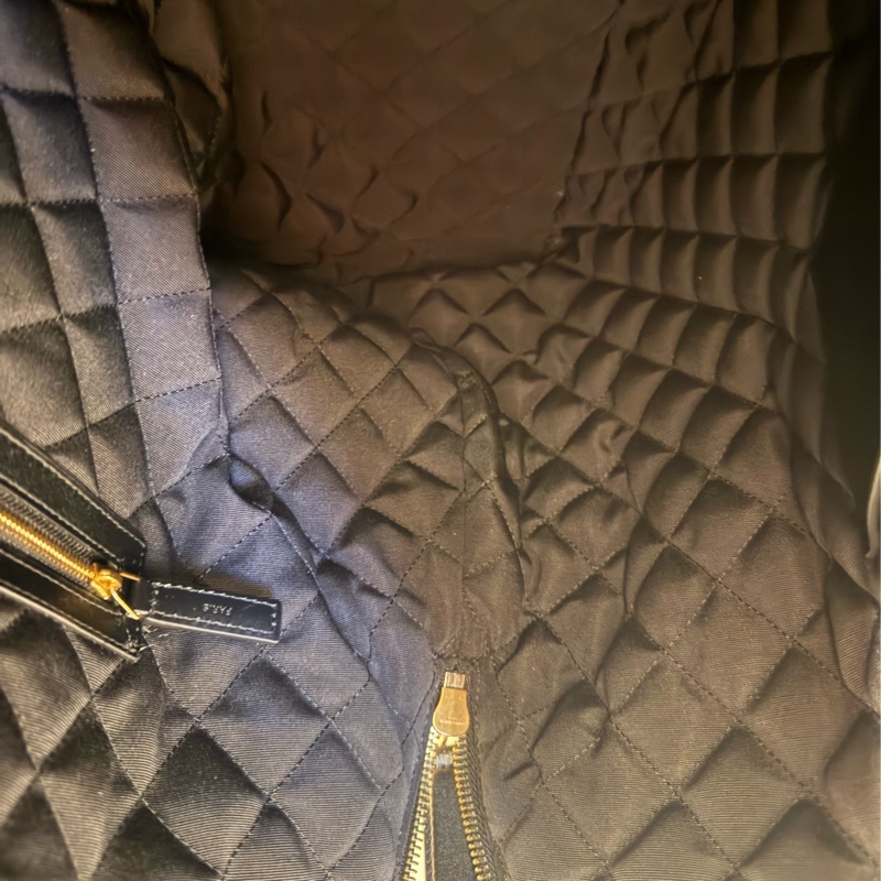 Ysl 黑荔枝黑logo機場包 Rosa同款✨✨-26