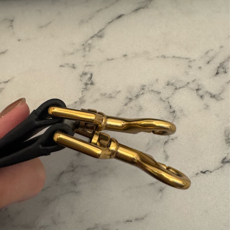 Ysl 黑荔枝黑logo機場包 Rosa同款✨✨-40