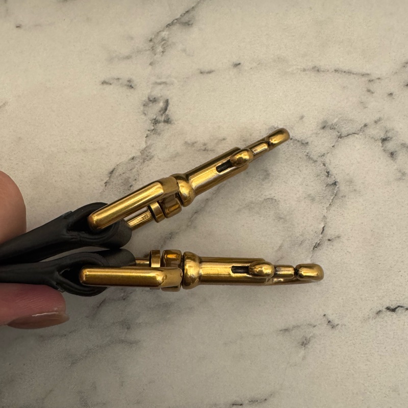 Ysl 黑荔枝黑logo機場包 Rosa同款✨✨-41