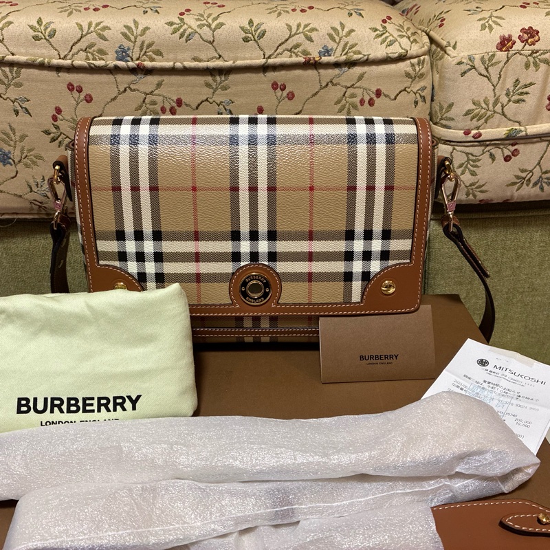有購證 Burberry 經典格紋 肩背 掀蓋包-1