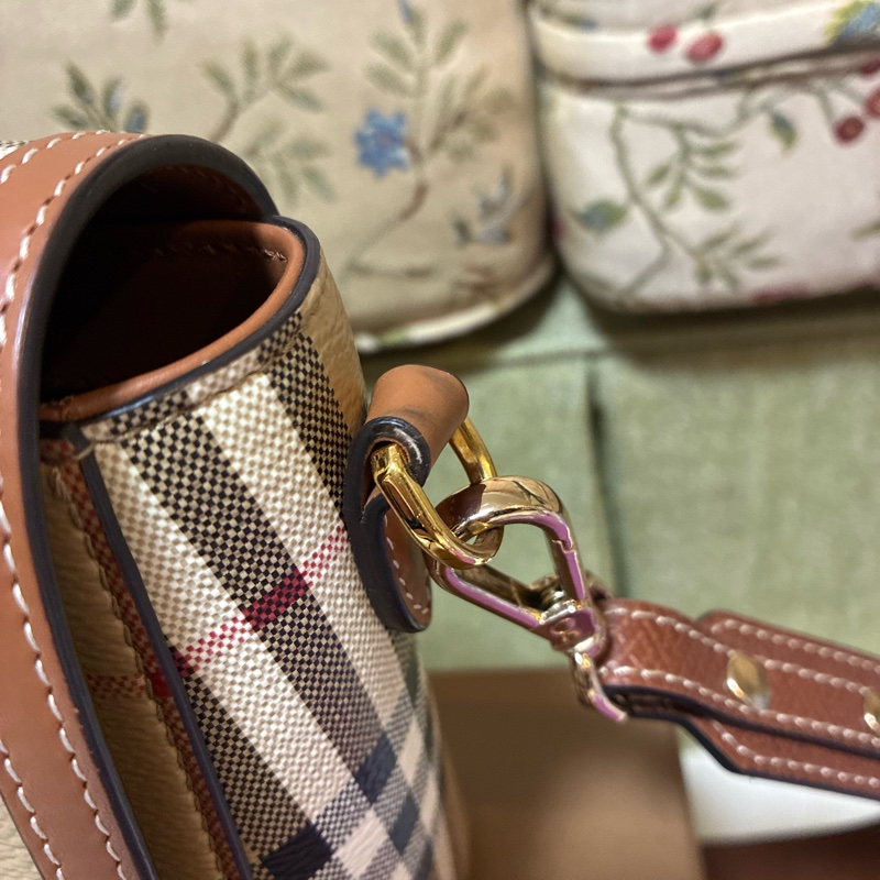有購證 Burberry 經典格紋 肩背 掀蓋包-10