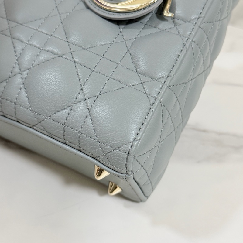 ®️Dior Lady 黛妃包4格款 大象灰色-11