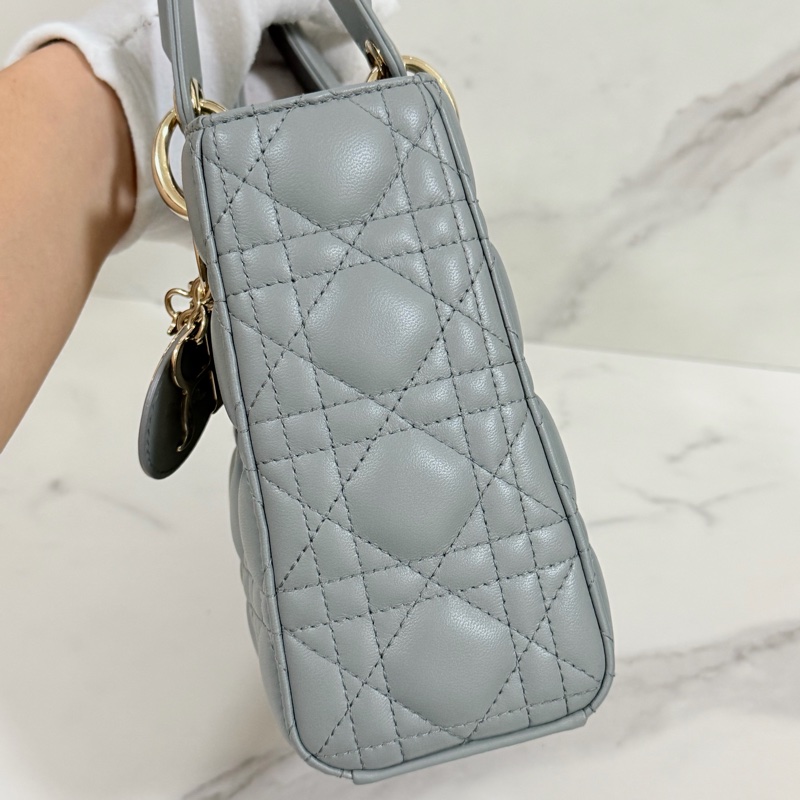 🎆迎新年只要$80,000🔥 Dior Lady 黛妃包4格款 大象灰色-5