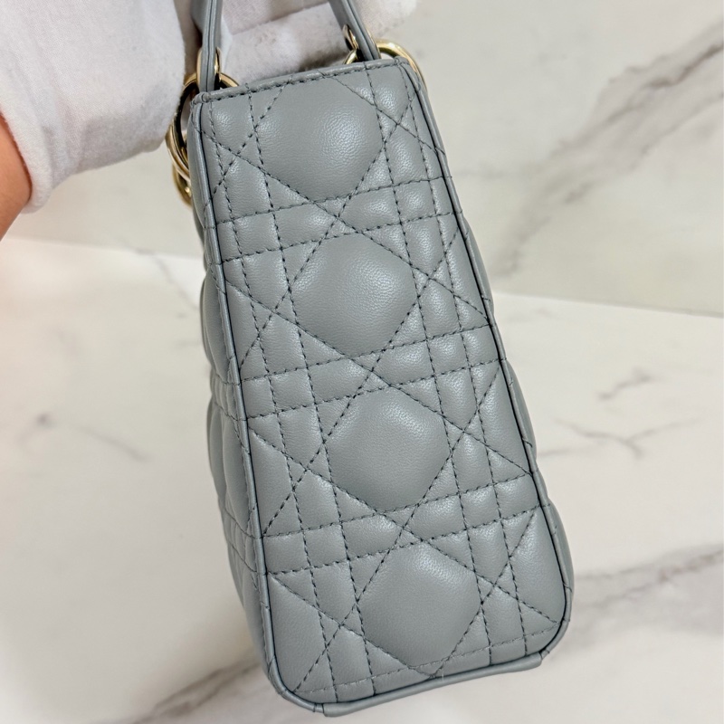 🎆迎新年只要$80,000🔥 Dior Lady 黛妃包4格款 大象灰色-6