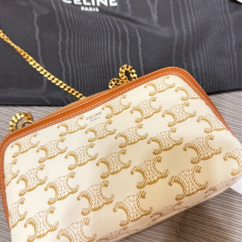 Celine 白色老花貝殼包-5