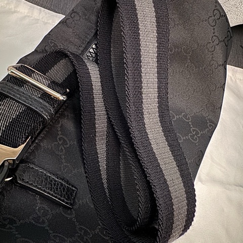 GUCCI 肩/腰包