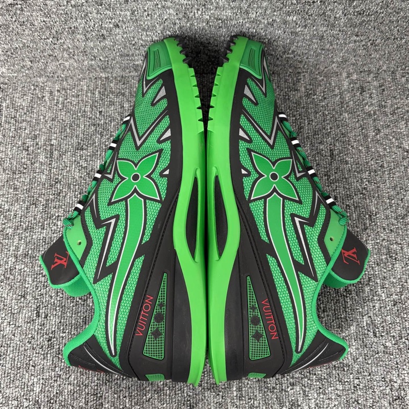 LV 路易威登 黑綠色太陽花運動鞋43 碼-5