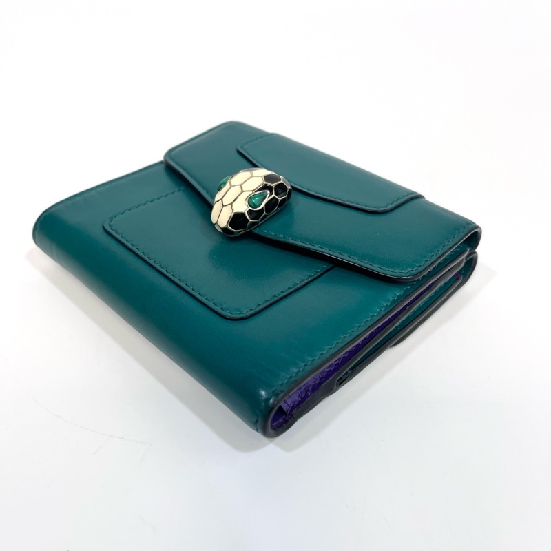 💚寶格麗BVLGARI祖母綠牛皮金釦蛇頭雙面三折短夾281382-13