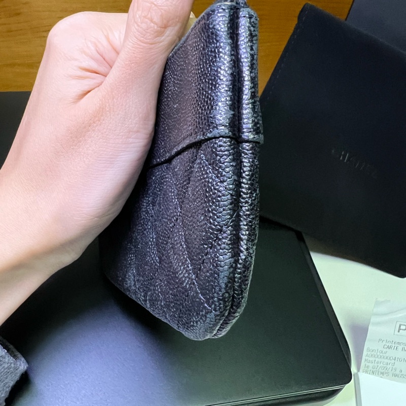 Chanel 香奈兒 黑金 黑色 魚子醬牛皮 一字拉鍊零錢包 萬用零錢包 全配-9