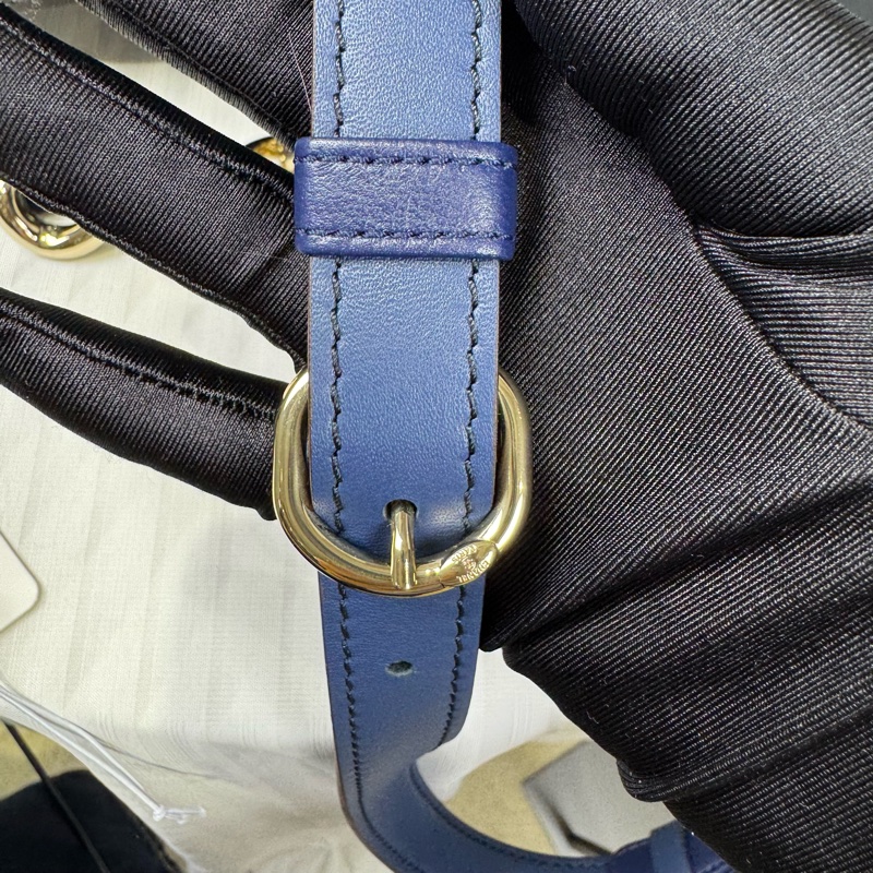 香奈兒藍金輕便腰包、胸包-10