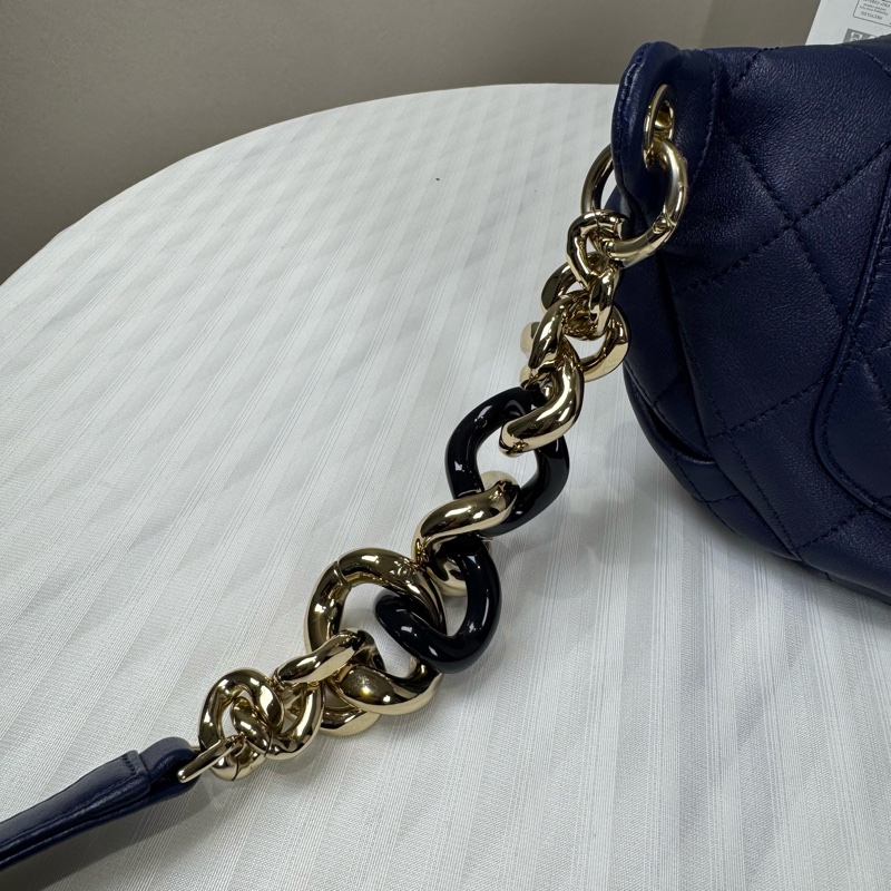 香奈兒藍金輕便腰包、胸包-13