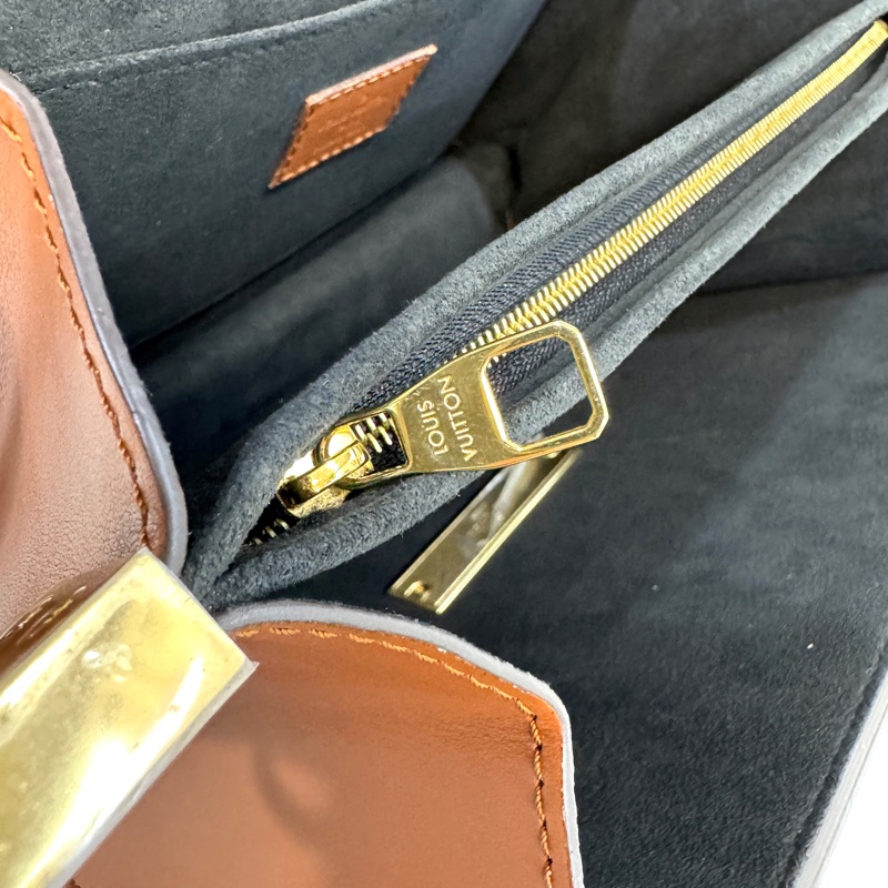 🥨路易威登中號達芙妮 LV原花雙色金釦達芙妮Dauphine MM側背鏈包M45958-20