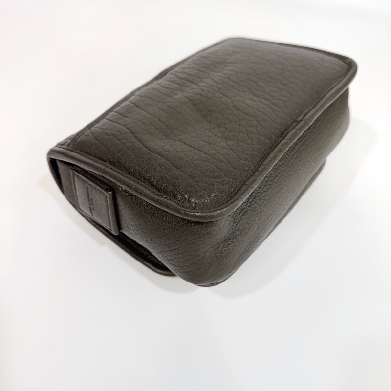 🫒聖羅蘭男士NIKI YSL橄欖綠銀釦粒面小羊皮NIKI小型郵差包776611-13