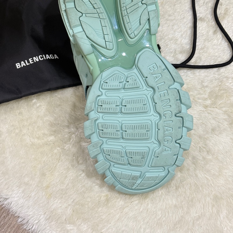 告別2025斷捨離價格🉐 🎖️巴黎世家 尺寸39老爹鞋 休閒鞋 超好看-9