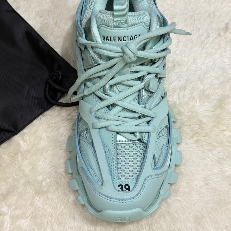 告別2025斷捨離價格🉐 🎖️巴黎世家 尺寸39老爹鞋 休閒鞋 超好看-11