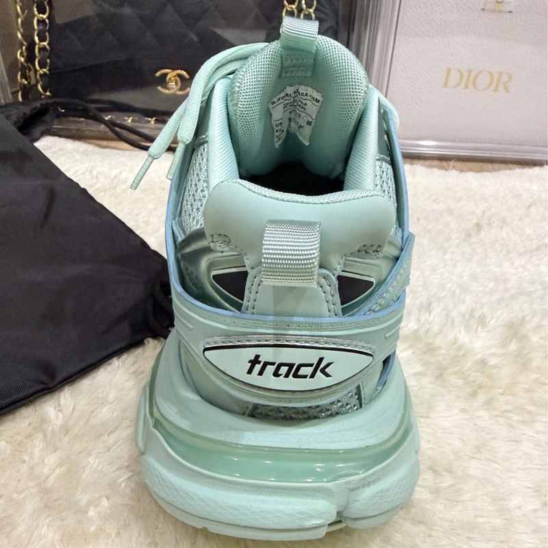 告別2025斷捨離價格🉐 🎖️巴黎世家 尺寸39老爹鞋 休閒鞋 超好看-13