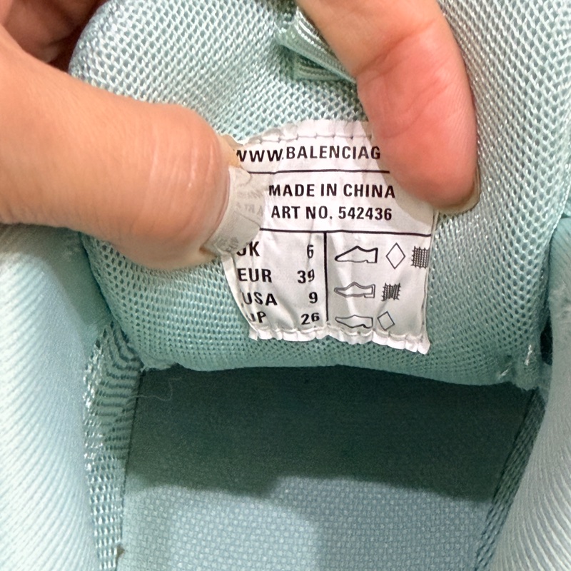 告別2025斷捨離價格🉐 🎖️巴黎世家 尺寸39老爹鞋 休閒鞋 超好看-23