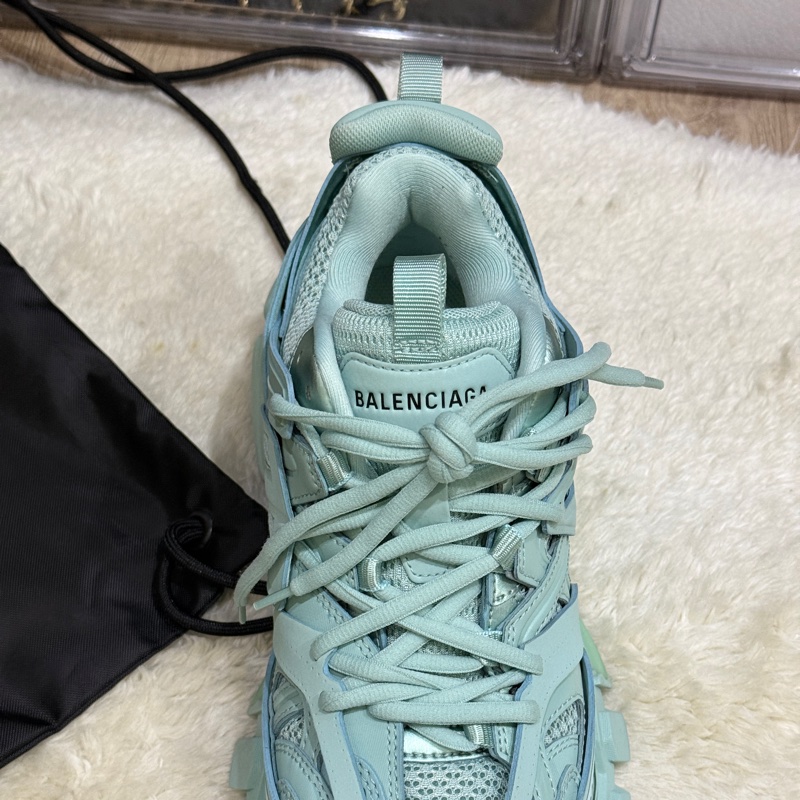 告別2025斷捨離價格🉐 🎖️巴黎世家 尺寸39老爹鞋 休閒鞋 超好看-30