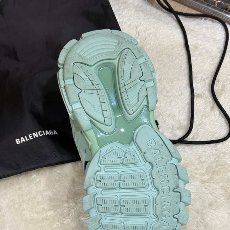 告別2025斷捨離價格🉐 🎖️巴黎世家 尺寸39老爹鞋 休閒鞋 超好看-31