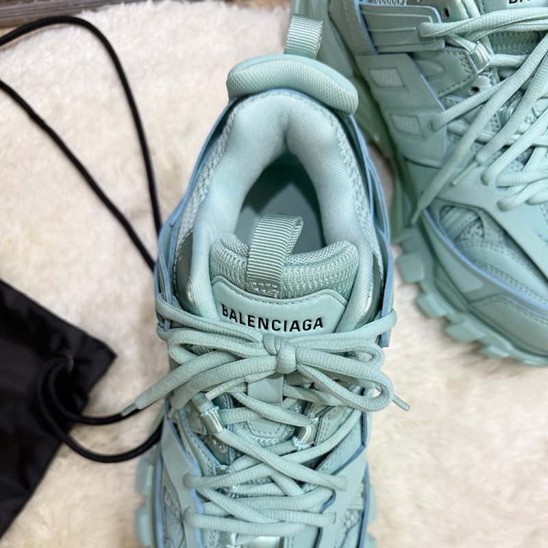 告別2025斷捨離價格🉐 🎖️巴黎世家 尺寸39老爹鞋 休閒鞋 超好看-38