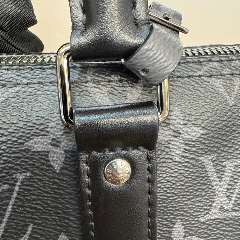 🖤路易威登黑武士LV黑灰原花銀釦Keepall 25手提斜背包M46271-38