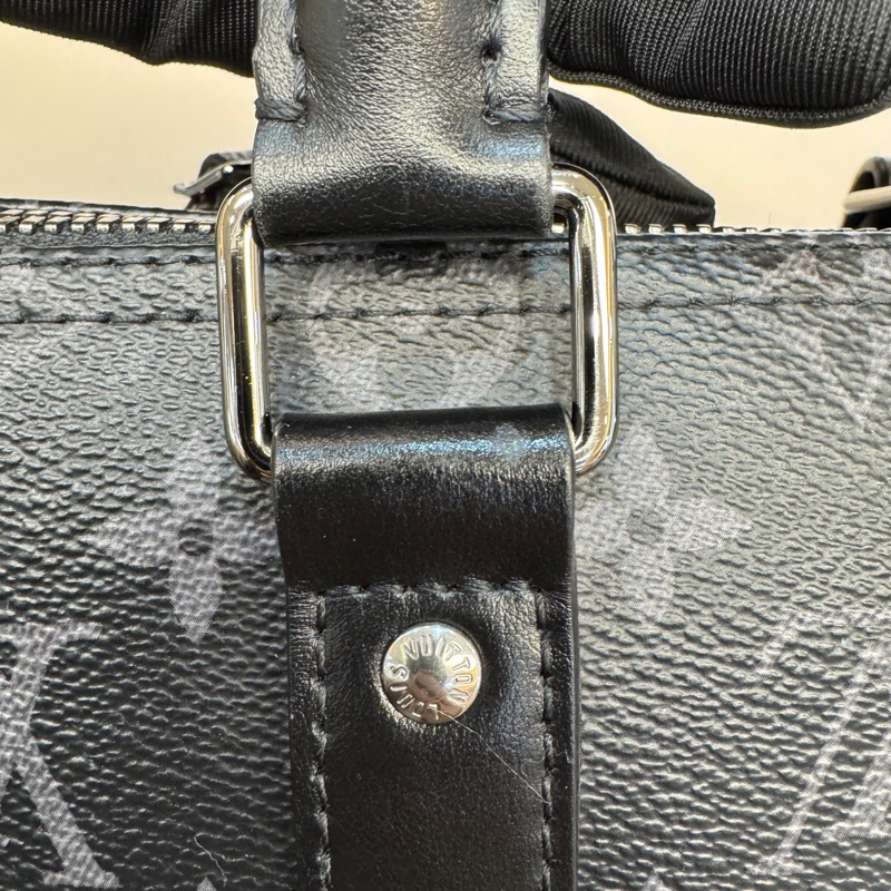🖤路易威登黑武士LV黑灰原花銀釦Keepall 25手提斜背包M46271-39