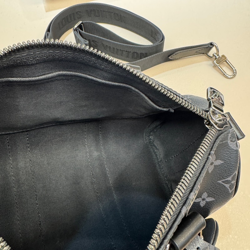 🖤路易威登黑武士LV黑灰原花銀釦Keepall 25手提斜背包M46271-48