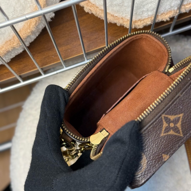 Lv phone box 手機包-9