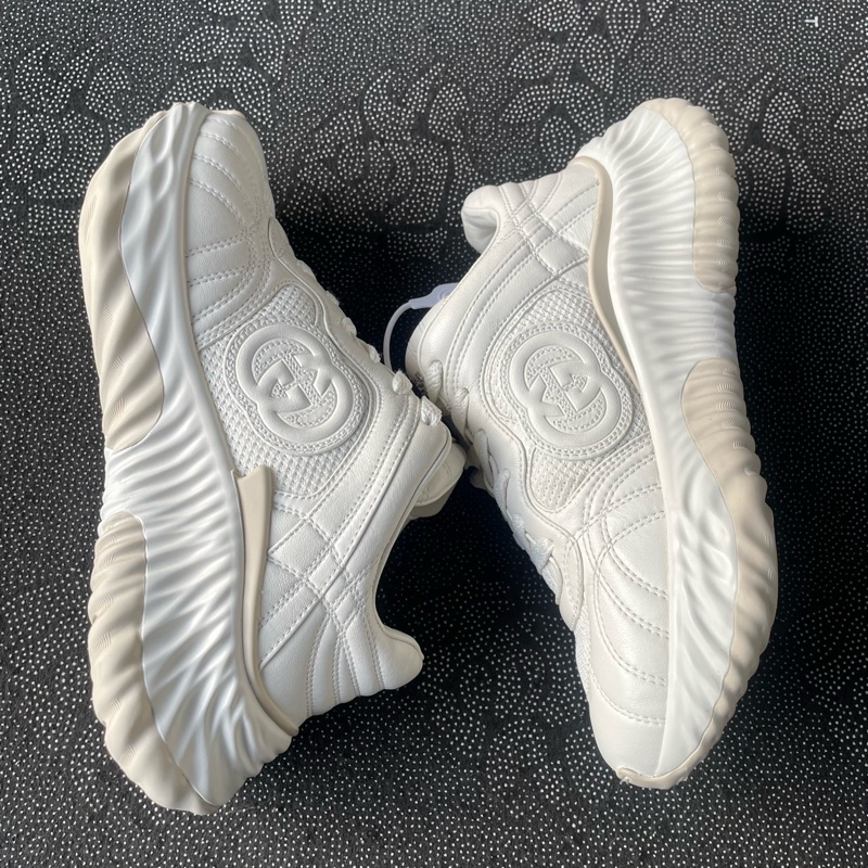 gucci白灰運動鞋36.5碼無盒，裸鞋成色充新磨損小-7