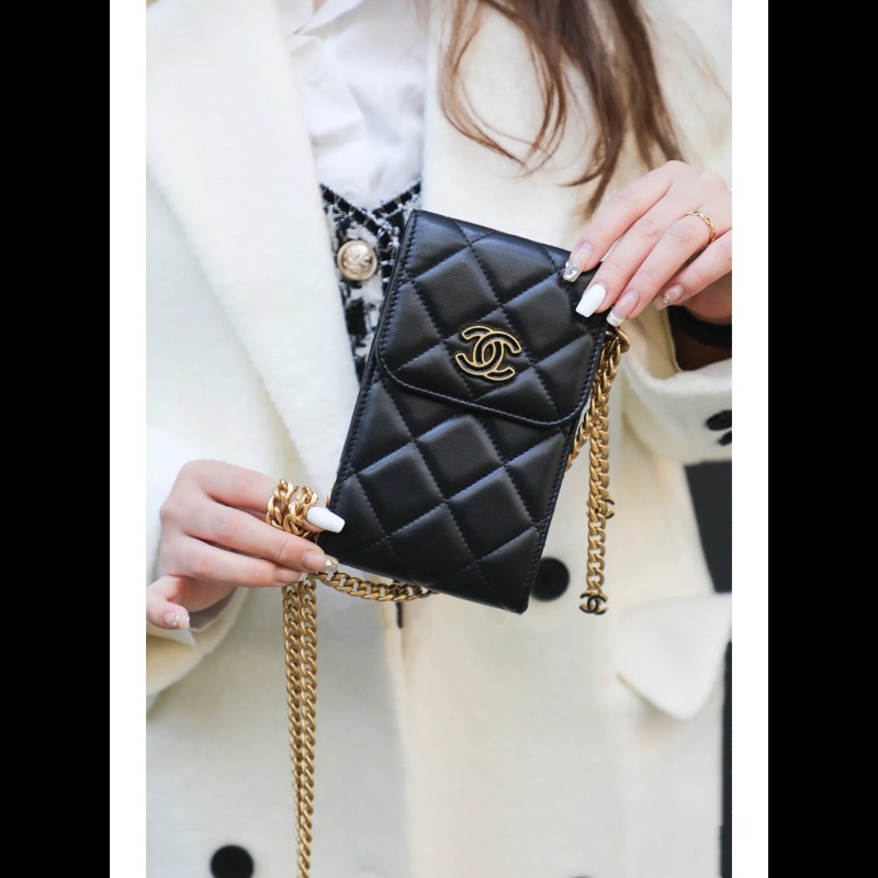 新到🖤全套帶盒Chanel黑金琺瑯扣手機包-7