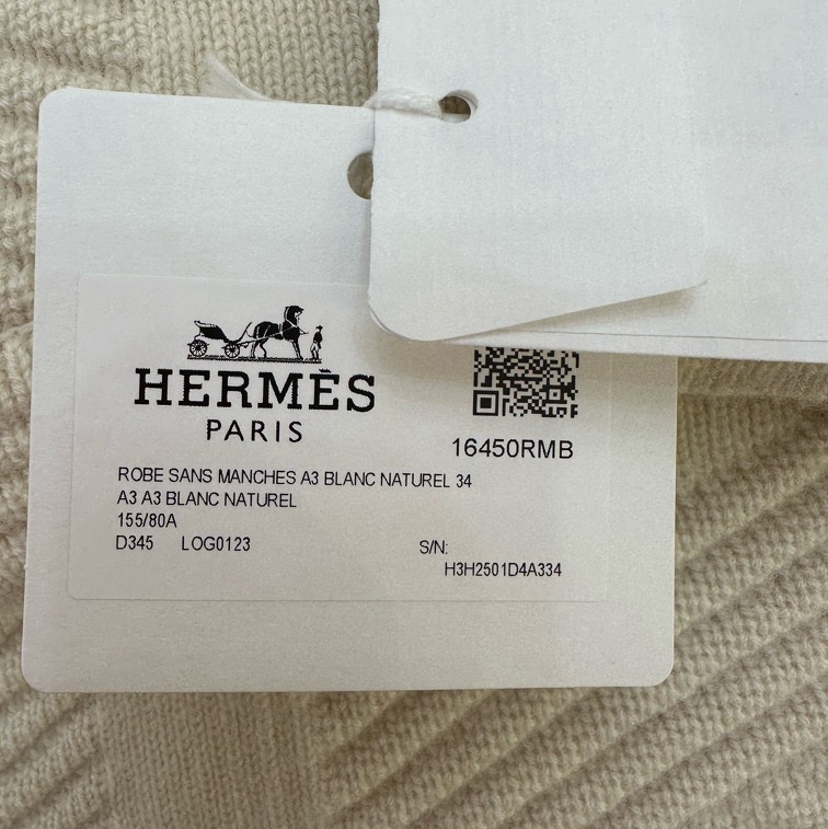 帶吊牌99新Hermes/愛馬仕  FW23 字母圖案修身圓領短款/無袖連衣裙 女款 米色 34 碼-1