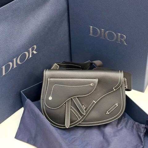 新到🖤Dior 黑色全皮外縫線馬鞍包