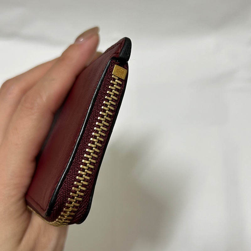 LOEWE 酒紅卡夾-16