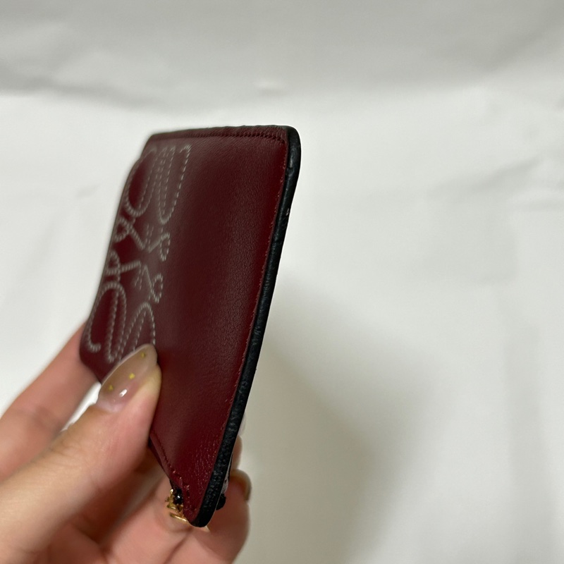 LOEWE 酒紅卡夾-19
