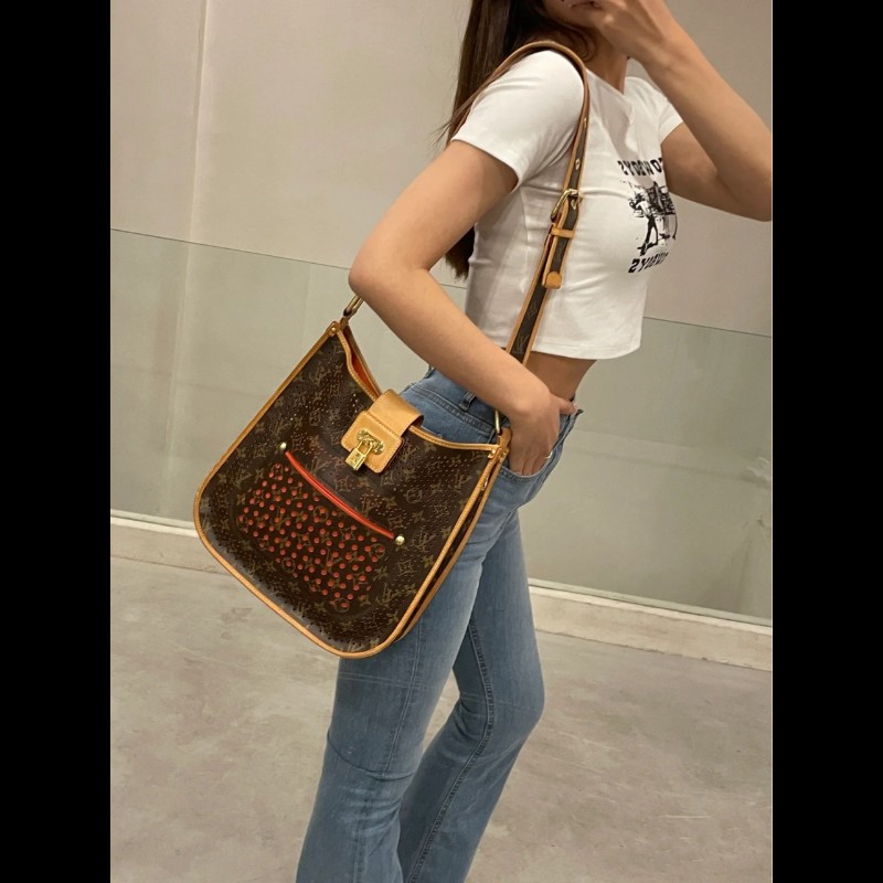 LV稀有鏤空老花伊芙琳斜挎包 肩帶可調節-1