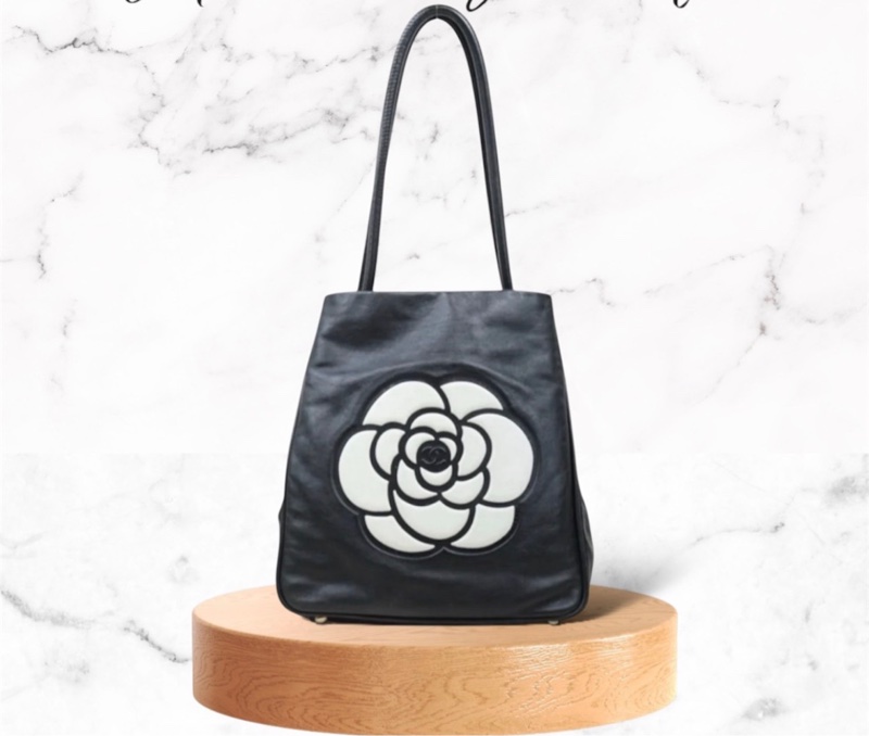 「JL精品代購」 9成新 Chanel 香奈兒 山茶花 雙面托特-0