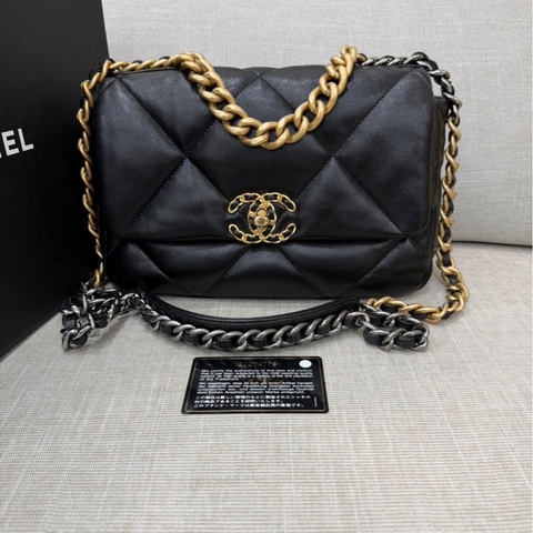 CHANEL 香奈兒 19系列 經典雙C LOGO菱格紋小羊皮三用金鍊包  黑色